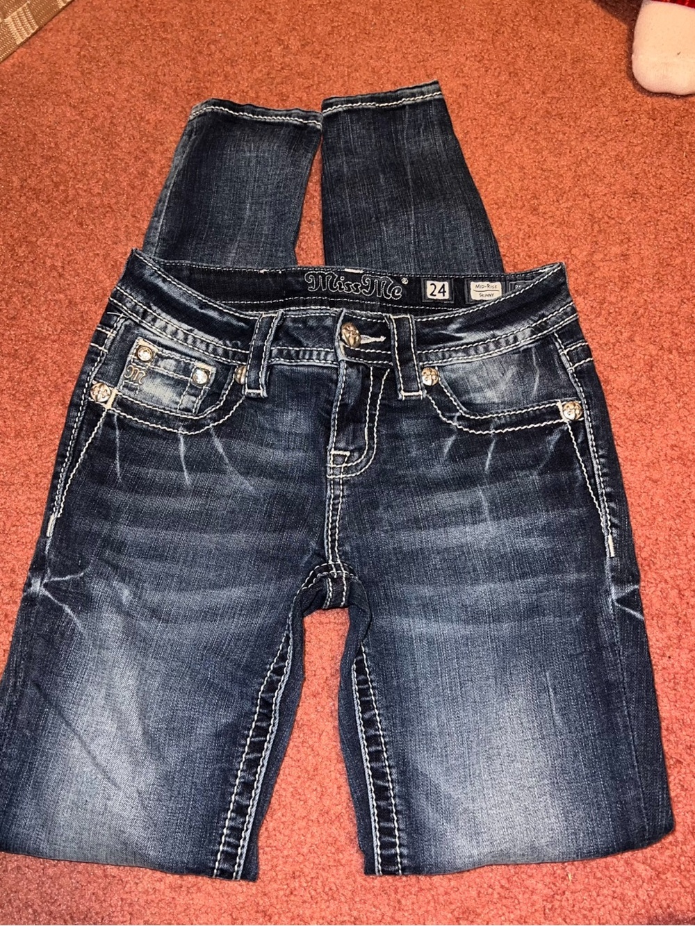Miss Me 24 Mid Rise Skinny